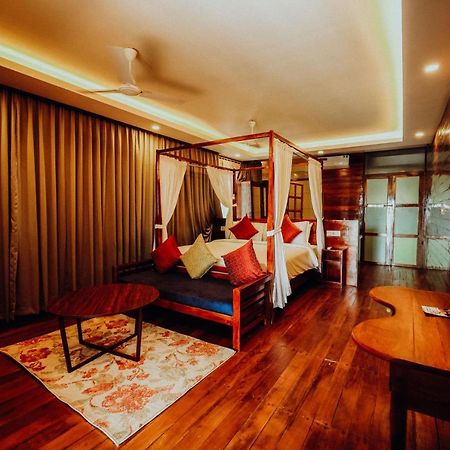 Villa Luca By Elixir Cliff Thiruvananthapuram Exterior photo
